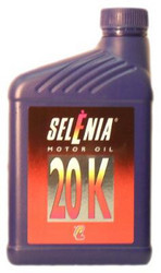 ������ �������� ����� Selenia 20 � 10W-40,  � ��������-�������� � ��������